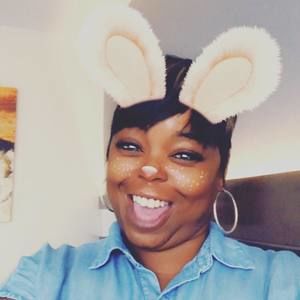 Meet your Posher, Gina